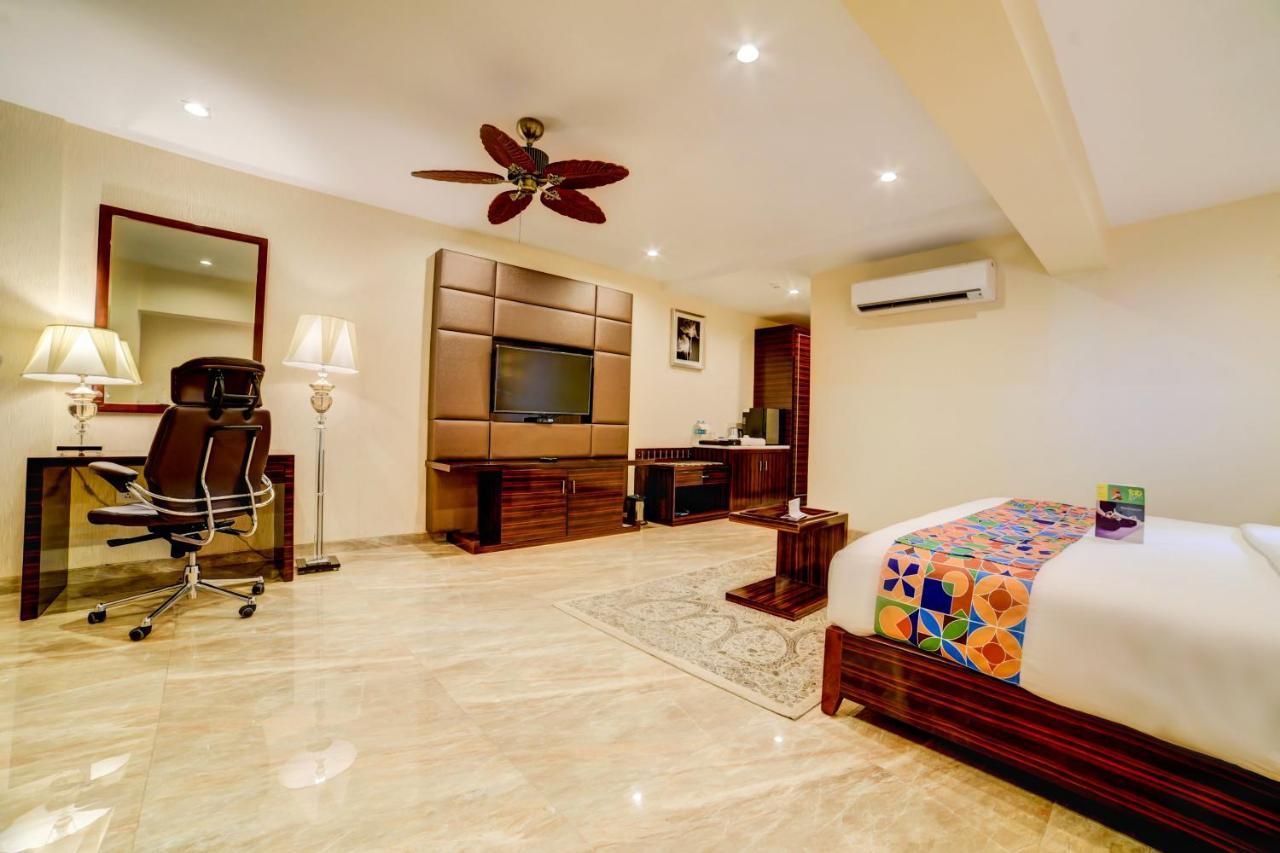 Fabhotel Prime Sarala Crown With Pool - Nr Calangute Beach Ngoại thất bức ảnh