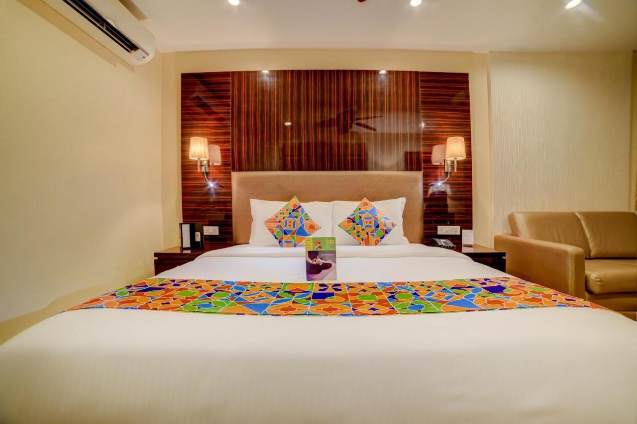 Fabhotel Prime Sarala Crown With Pool - Nr Calangute Beach Ngoại thất bức ảnh