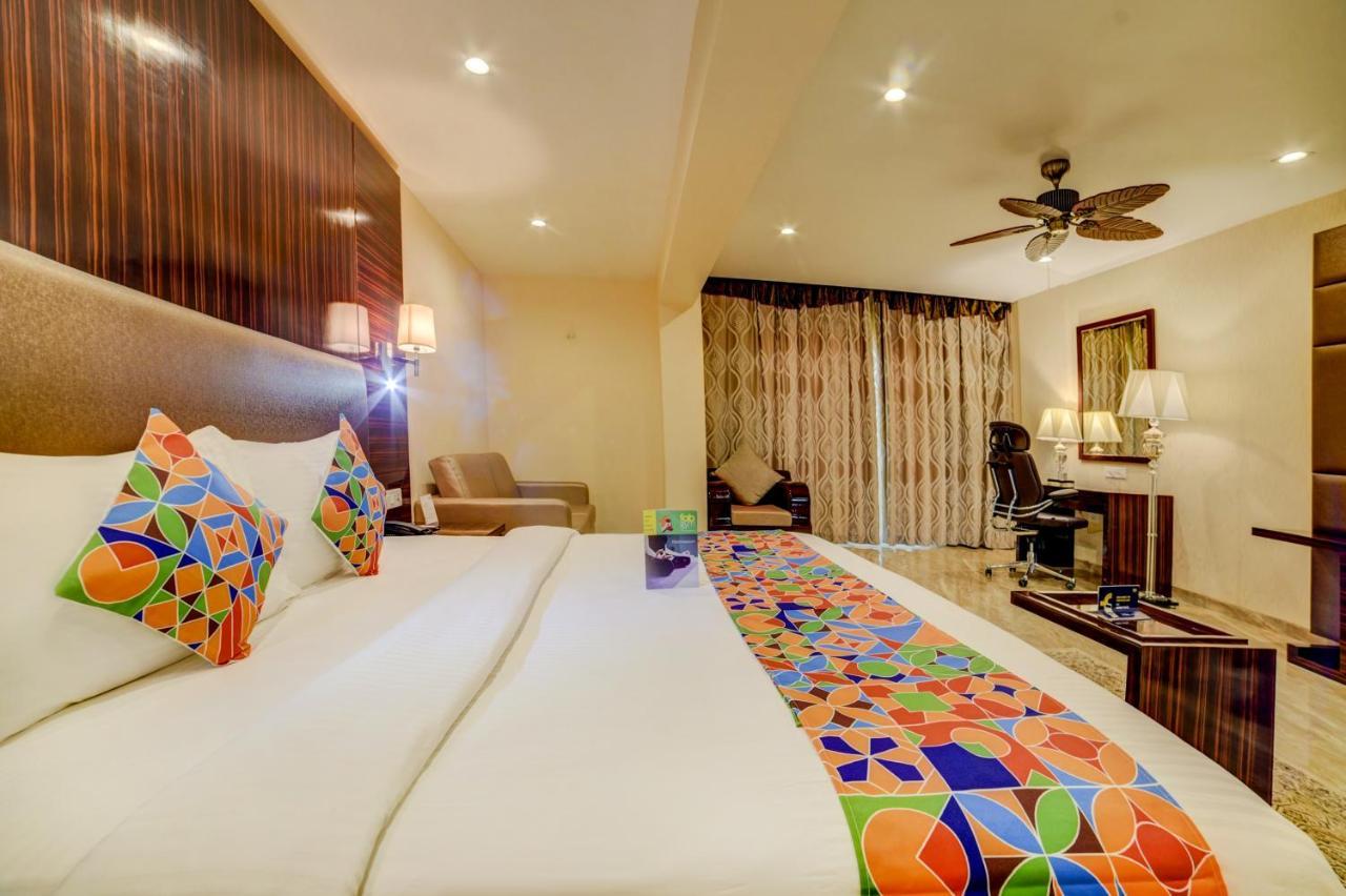 Fabhotel Prime Sarala Crown With Pool - Nr Calangute Beach Ngoại thất bức ảnh